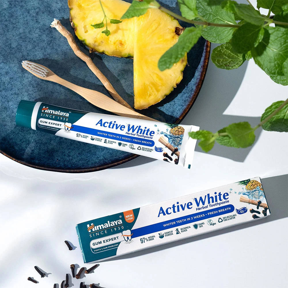 aktív fehér gyógynövényes fogkrém - friss gél - 75 ml. - Image 8