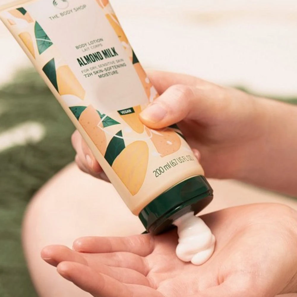 The Body Shop - Mandulatejes Testápoló (200 ml) - Image 3